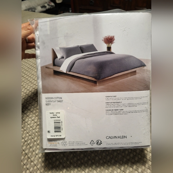 Calvin Klein Modern Cotton Harrison 1 Flat Sheet, Queen - Picture 2 of 7